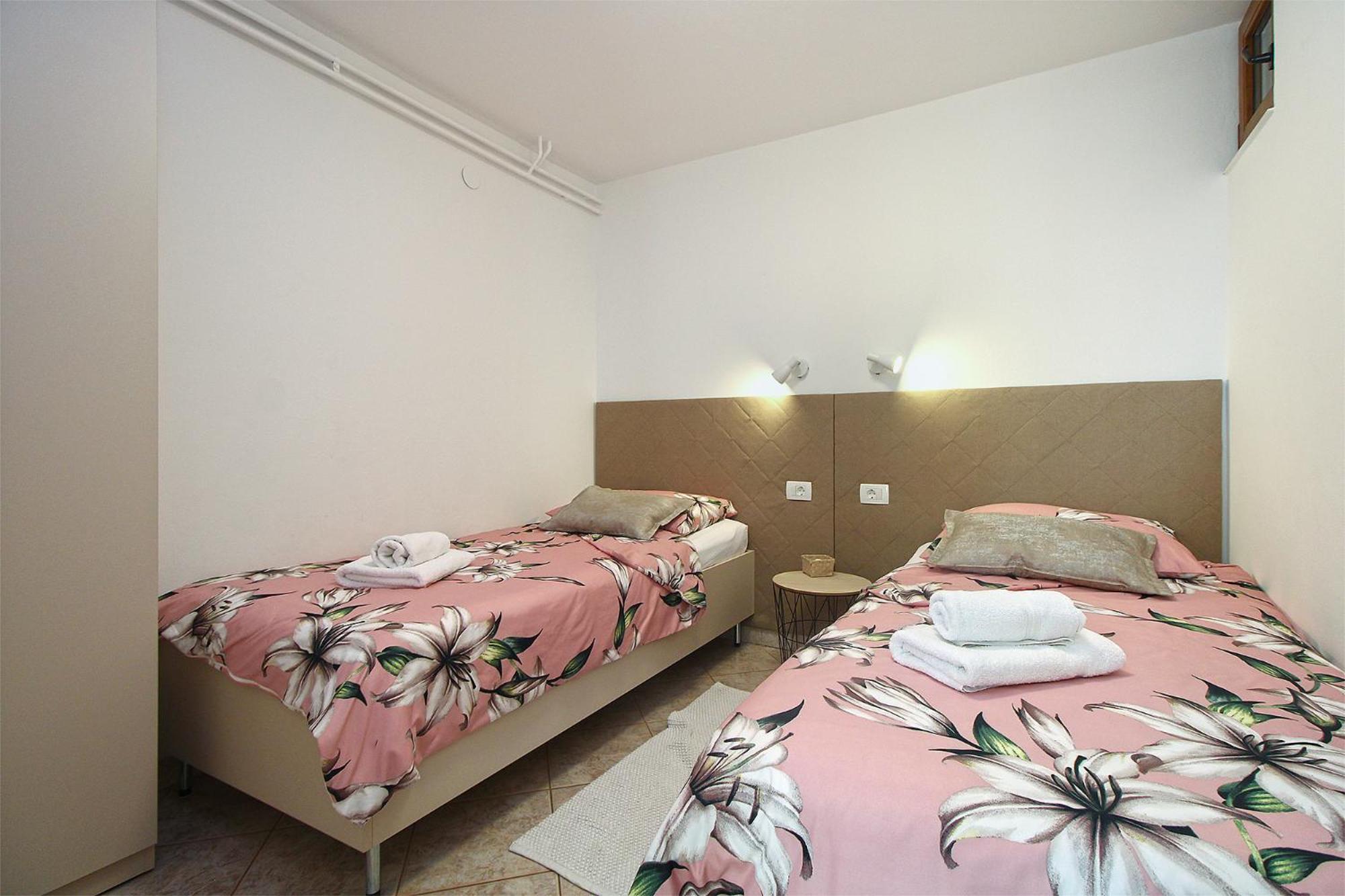 Apartments Slavko 1179 Banjole Ngoại thất bức ảnh